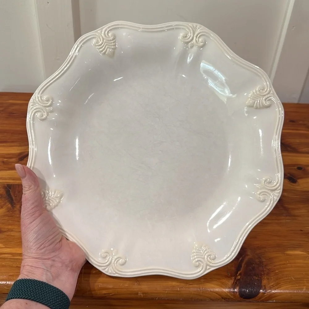 Lenox Butler's Pantry Gourmet Scalloped Edge Dinner Plates Set of 2